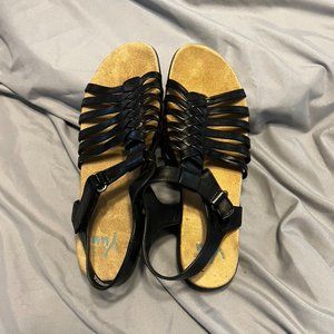 new without tags/box Yuu black strappy sandals size 9.5